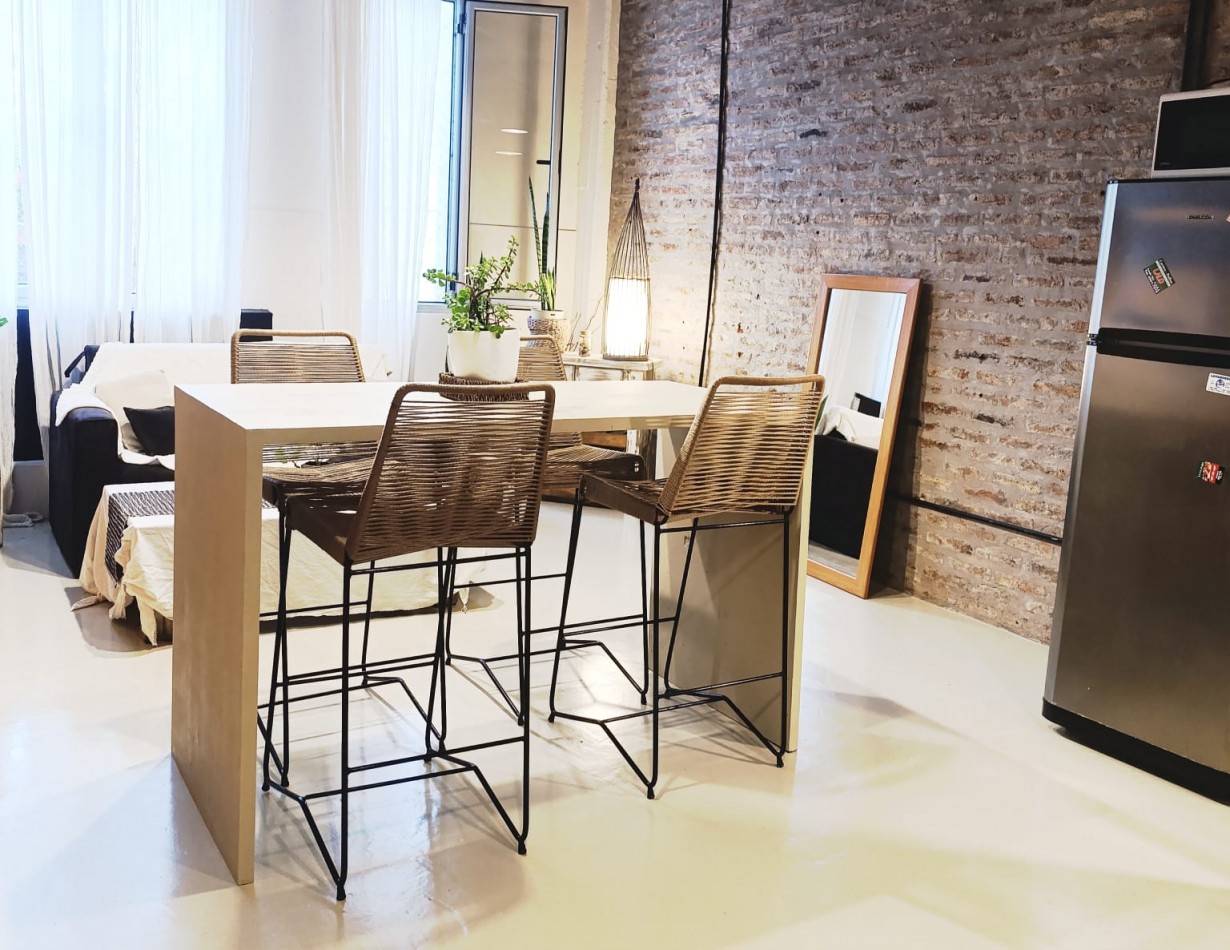Alquiler temporario 2 Ambientes Duplex, Cespedes 3500, Colegiales