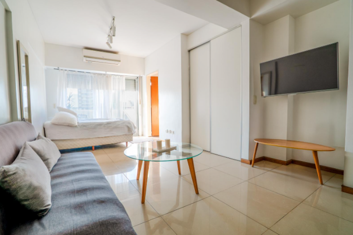 Impecable Monoambiente en Venta, Cochabamba 800, E/Piedras y Tacuari