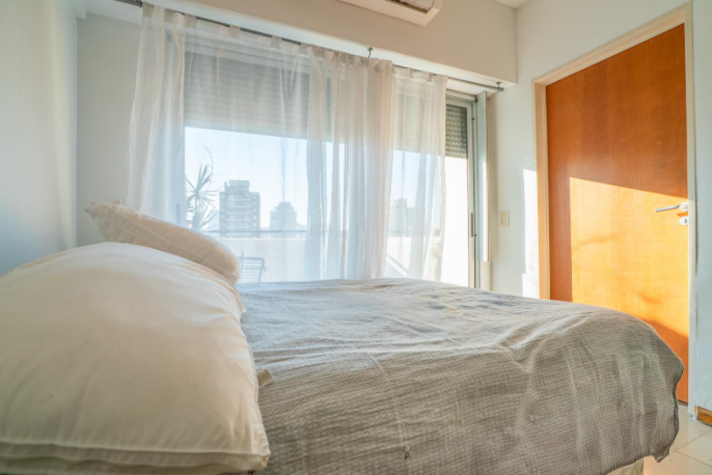 Impecable Monoambiente en Venta, Cochabamba 800, E/Piedras y Tacuari