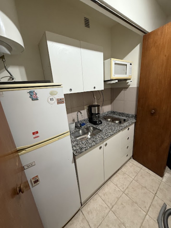 Alquiler Temporario Monoambiente, Lavalle 1700, San Nicolas. 5