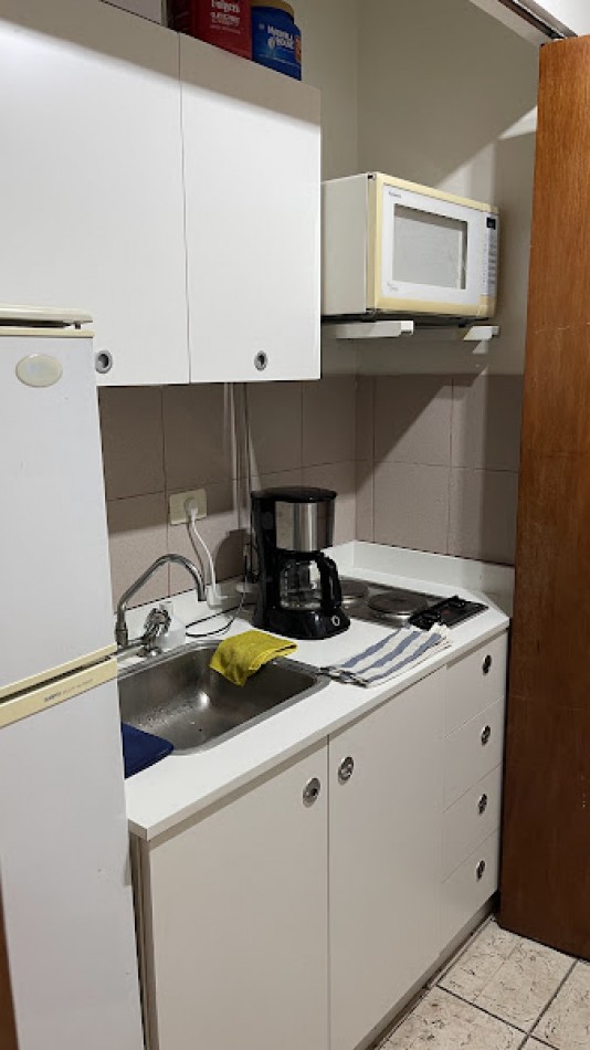 Alquiler Temporario Monoambiente, Lavalle 1700, San Nicolas. 5