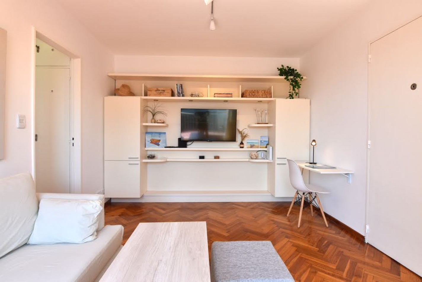 Alquiler Temporario 2 Ambientes, Peña y Azcuenaga, Recoleta