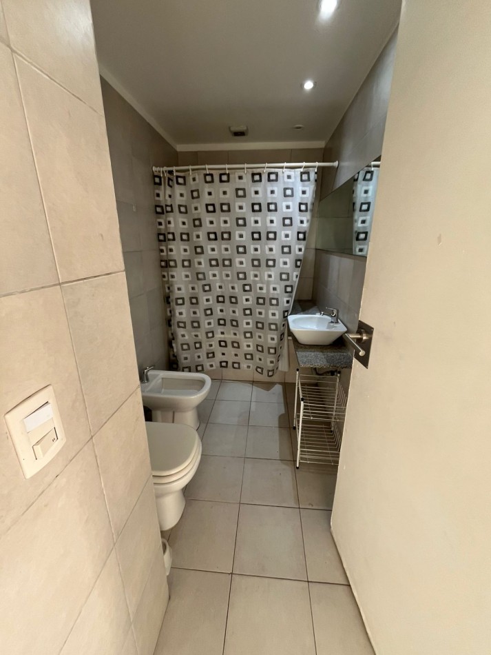 Alquiler Temporario Monombiente, Salta 900, Monserrat