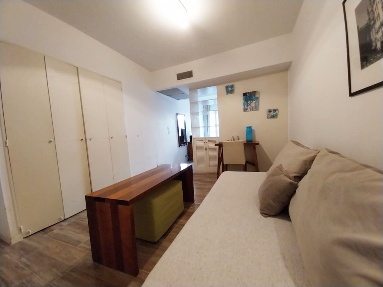 Alquiler Temporario Ambiente y Medio. Arenales 800, Recoleta