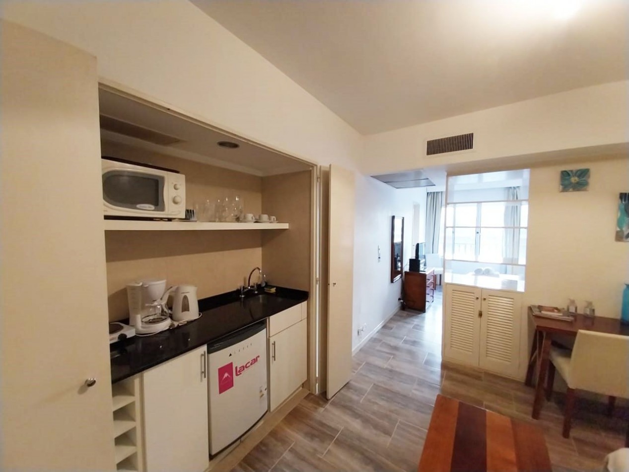 Alquiler Temporario Ambiente y Medio. Arenales 800, Recoleta