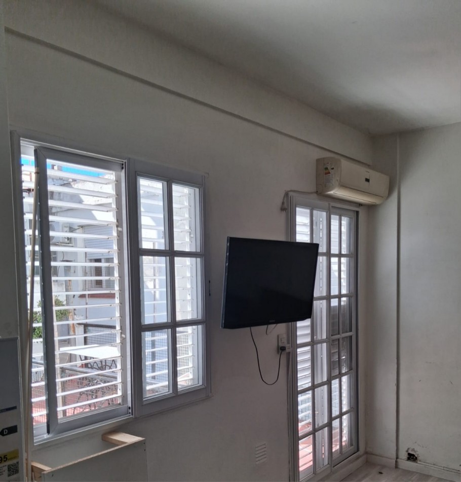 Alquiler Temporario Monoambiente c/terraza, Emilio Mitre 100, Caballito